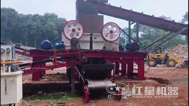 红星鄂式细破碎机加工现场